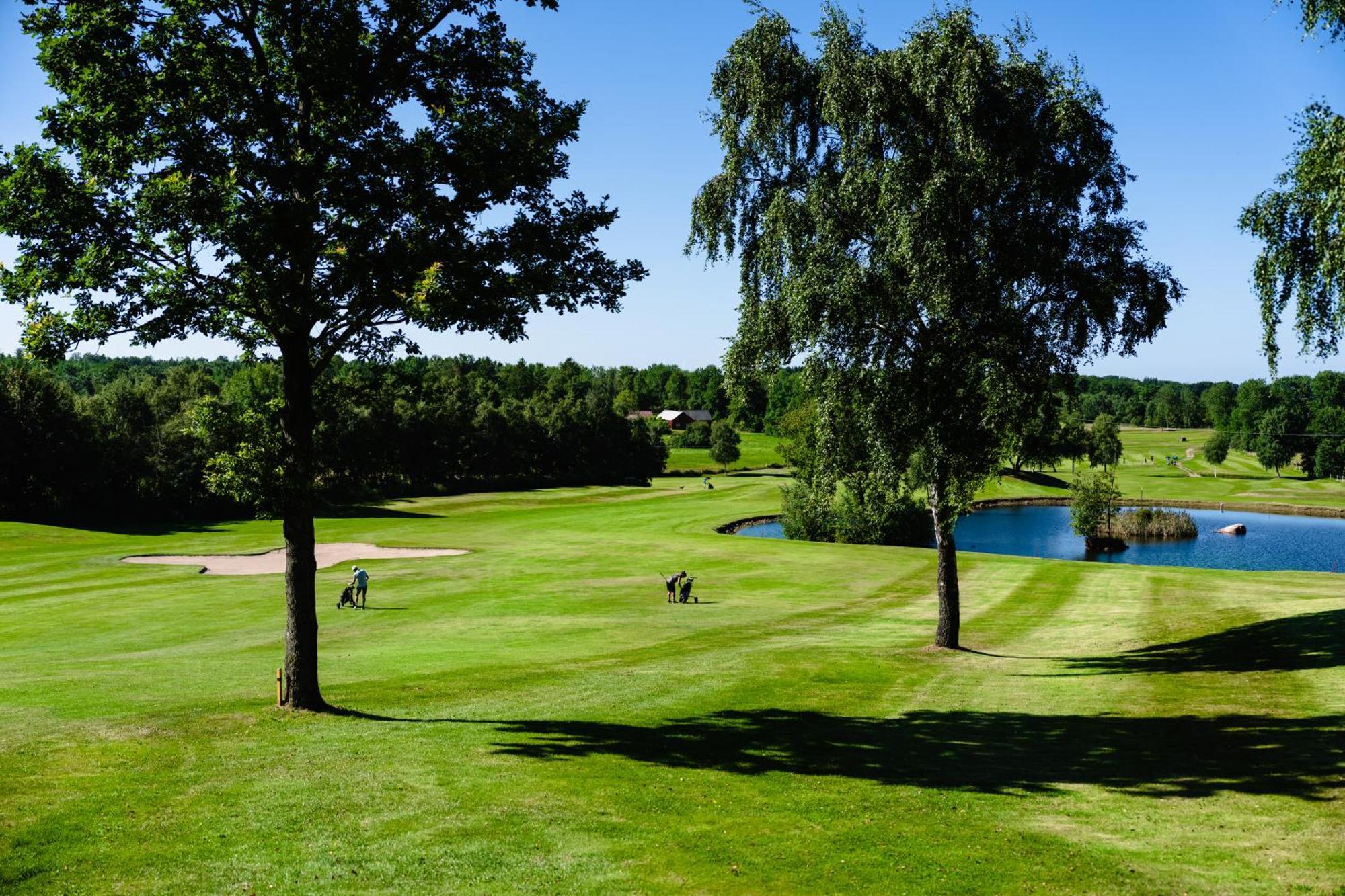 Halmstad Toennersjoe Golf Eldsberga ภายนอก รูปภาพ